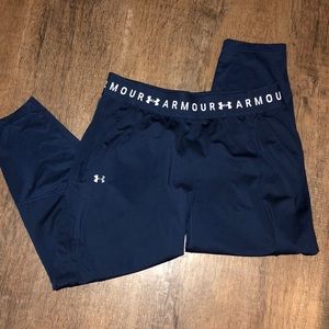 Women’s under armour capris